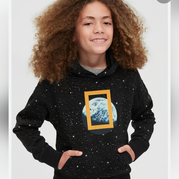 National Geographic Sweater - Picture 1 of 11